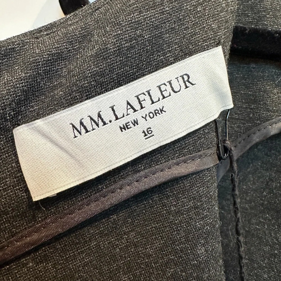 M.M.LaFleur The Lydia Dress Textured Ponte Cinder Grey Knee Length Size 16 NWT - Picture 7 of 10
